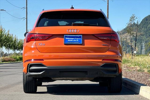 2025 Audi Q3 Premium 45 TFSI S line quattro Tiptronic