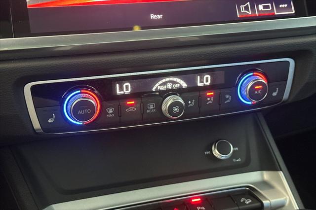 2025 Audi Q3 Premium 45 TFSI S line quattro Tiptronic