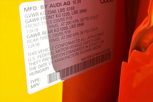 2025 Audi Q3 Premium 45 TFSI S line quattro Tiptronic