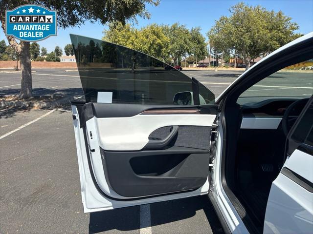 2025 Tesla Model X Long Range