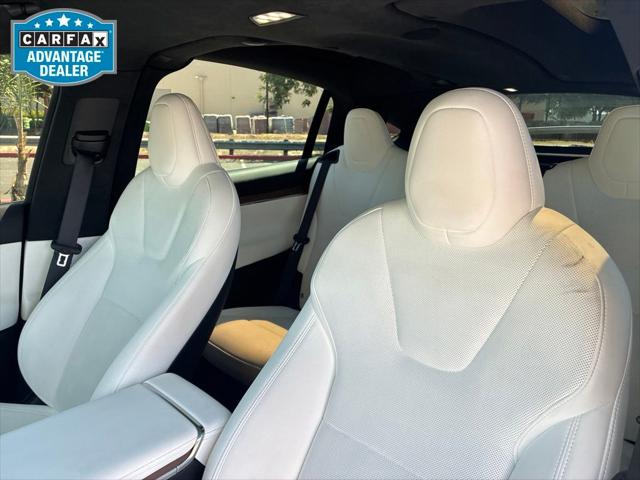 2025 Tesla Model X Long Range