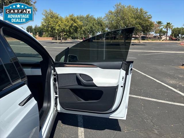 2025 Tesla Model X Long Range