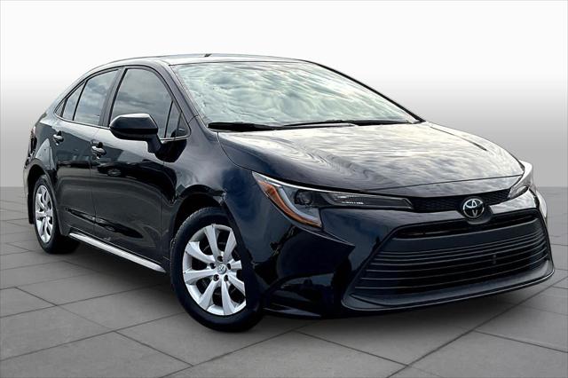 Certified Used 2025 Midnight Black Metallic Toyota LE image 36