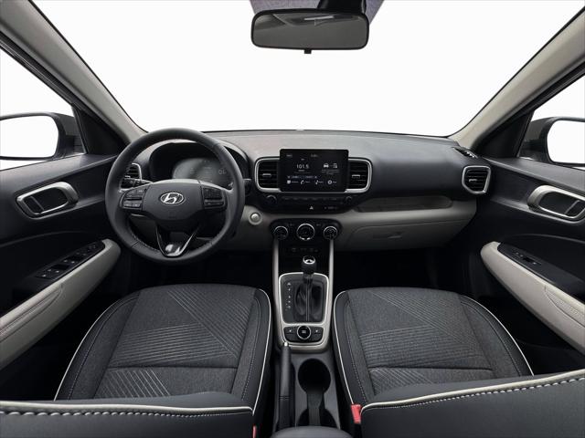 New 2026 Hyundai Venue SEL w/Two-Tone Roof For Sale in Tucson, AZ