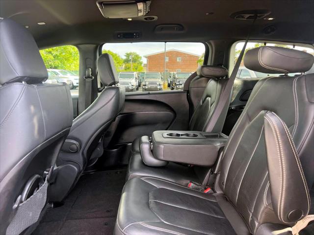 2020 Chrysler Pacifica Touring L