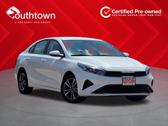 2024 Kia Forte LXS for sale in Indianola, IA