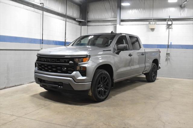 Used 2023 Chevrolet Silverado 1500 4WD Crew Cab Standard Bed Custom For Sale in Toledo, OH