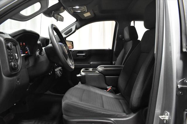 Used 2023 Chevrolet Silverado 1500 4WD Crew Cab Standard Bed Custom For Sale in Toledo, OH