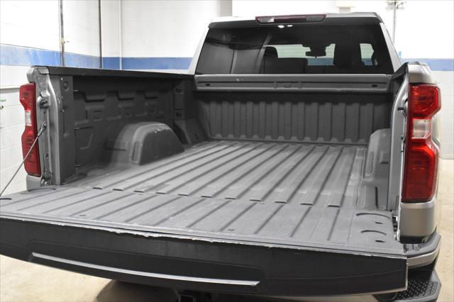 Used 2023 Chevrolet Silverado 1500 4WD Crew Cab Standard Bed Custom For Sale in Toledo, OH