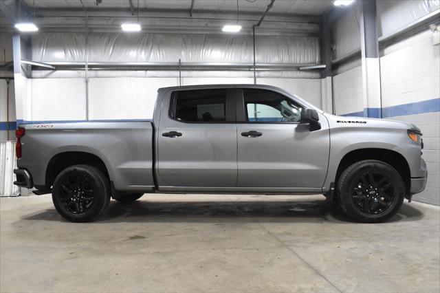 Used 2023 Chevrolet Silverado 1500 4WD Crew Cab Standard Bed Custom For Sale in Toledo, OH