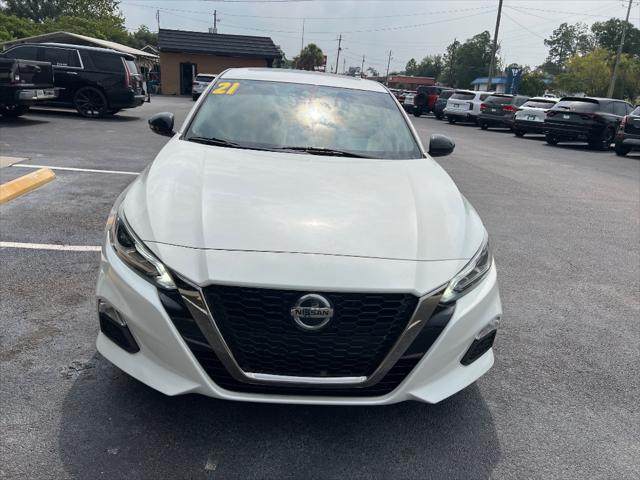 2021 Nissan Altima SR FWD