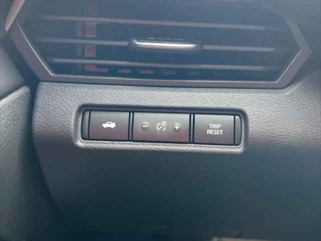 2021 Nissan Altima SR FWD