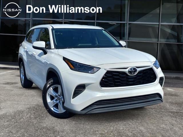 2023 Toyota Highlander L for sale in Jacksonville, NC