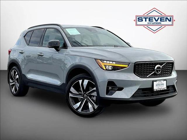 2024 Volvo XC40 B5 Ultimate Dark Theme for sale in Harrisonburg, VA