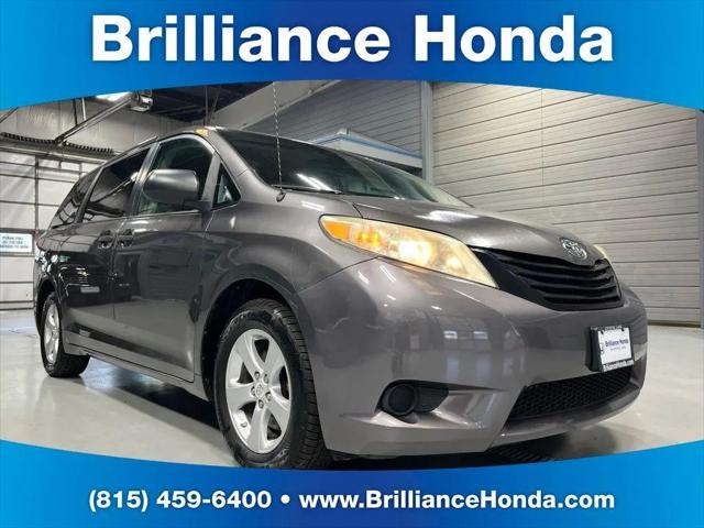 2012 Toyota Sienna Base V6 7 Passenger for sale in Crystal Lake, IL