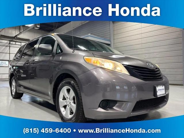 2012 Toyota Sienna Base V6 7 Passenger for sale in Crystal Lake, IL