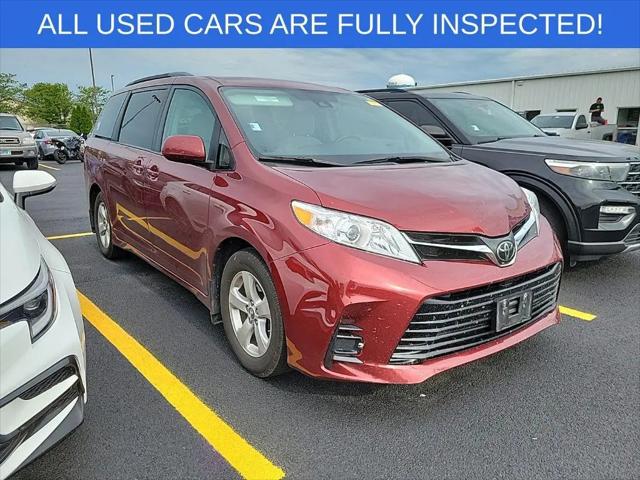 2018 Toyota Sienna LE 8 Passenger for sale in Ottawa, IL