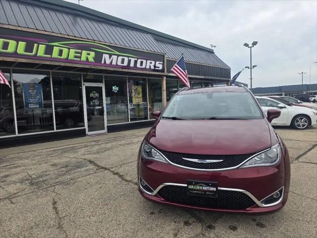 2018 Chrysler Pacifica Touring L Plus for sale in Jefferson, WI