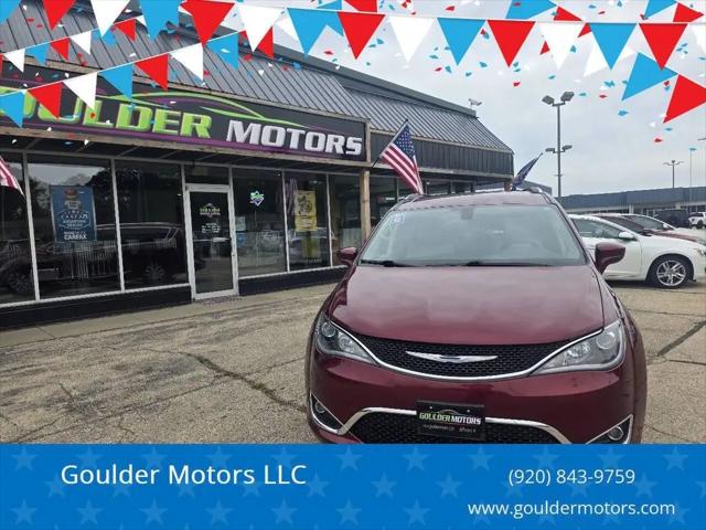 2018 Chrysler Pacifica Touring L Plus for sale in Jefferson, WI
