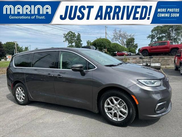 2023 Chrysler Pacifica Touring L for sale in Webster, NY