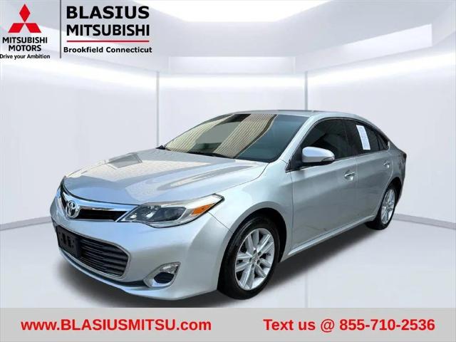2013 Toyota Avalon XLE for sale in Brookfield, CT