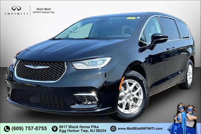 2024 Chrysler Pacifica Touring L for sale in Egg Harbor Township, NJ