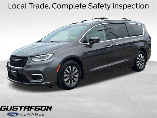 2021 Chrysler Pacifica Touring L for sale in Kewanee, IL