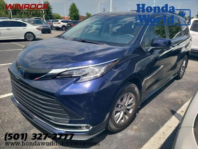 2023 Toyota Sienna XLE for sale in Conway, AR