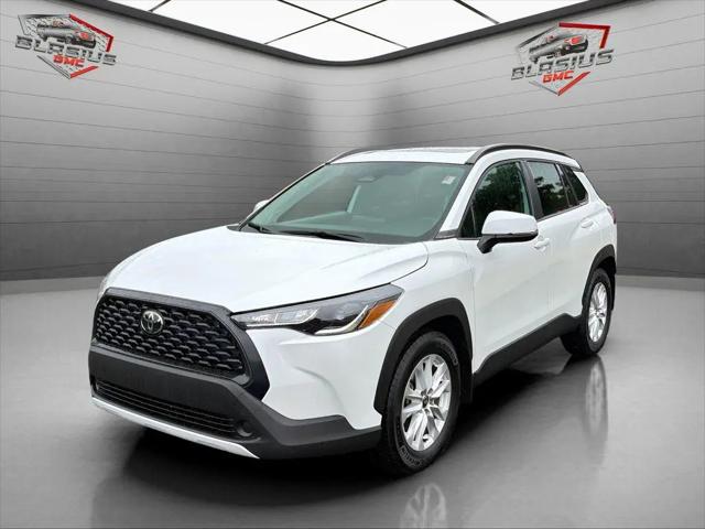 2024 Toyota Corolla Cross LE for sale in Branford, CT
