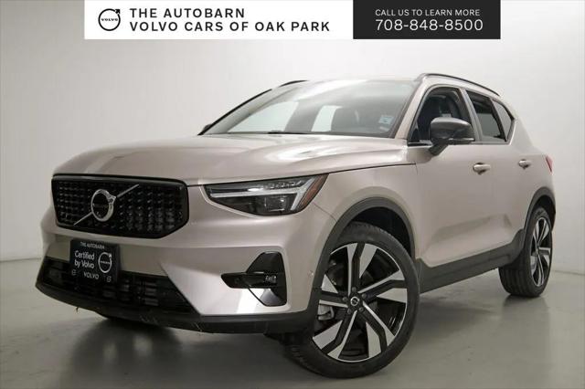 2024 Volvo XC40 B5 Plus Dark Theme for sale in Oak Park, IL