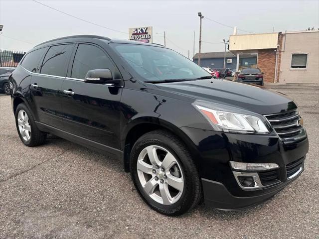 2017 Chevrolet Traverse LT for sale in Detroit, MI
