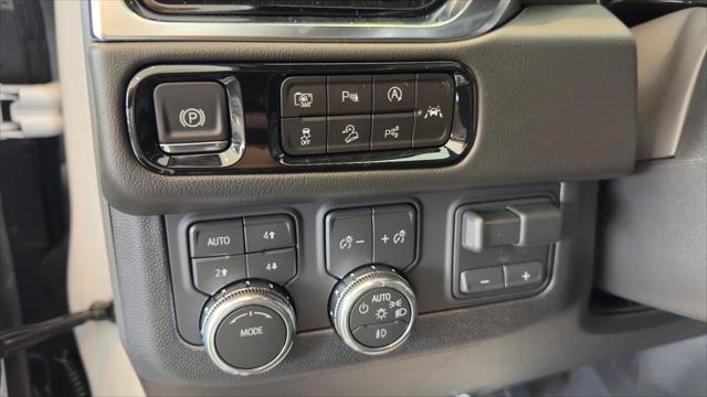 2026 GMC Yukon 4WD Denali
