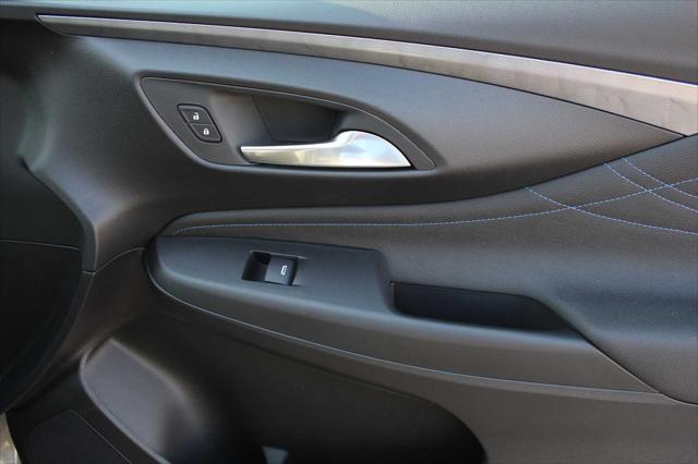 2026 Buick NV Sport Touring FWD