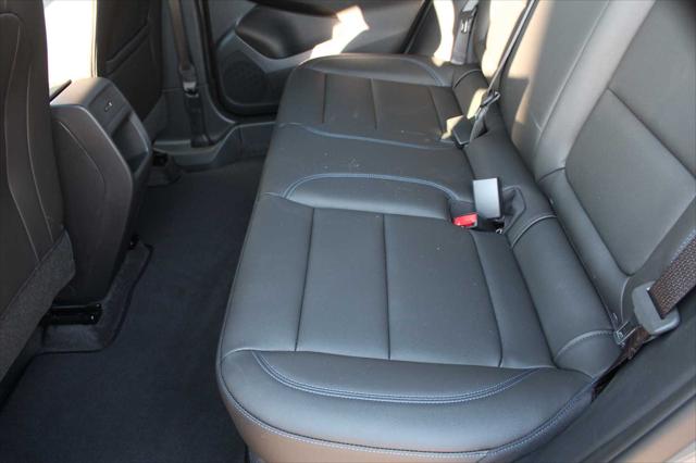 2026 Buick NV Sport Touring FWD