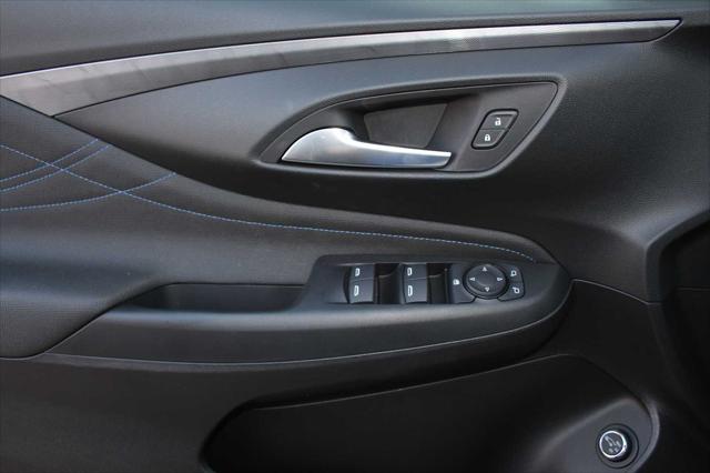 2026 Buick NV Sport Touring FWD