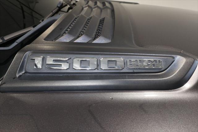 2020 Ram 1500 Laramie Crew Cab 4x4 57 Box
