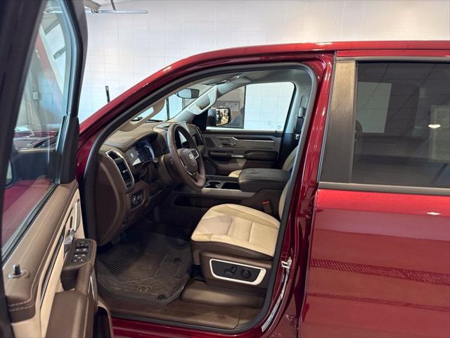 2025 Ram 1500 Laramie Crew Cab 4x4 64 Box