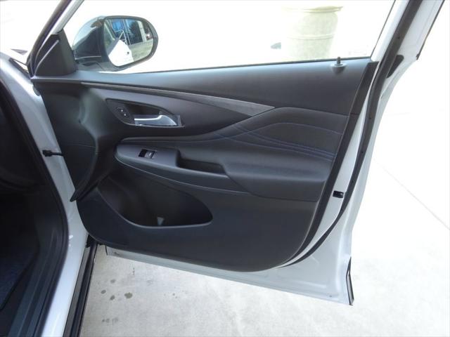 2026 Buick NV Sport Touring FWD