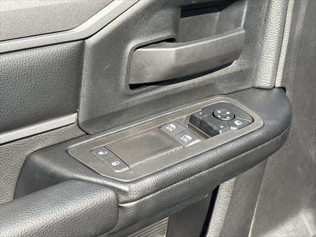 2027 Ram 3500 Chassis Cab Tradesman