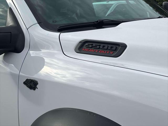 2027 RAM 5500 Chassis Cab Tradesman