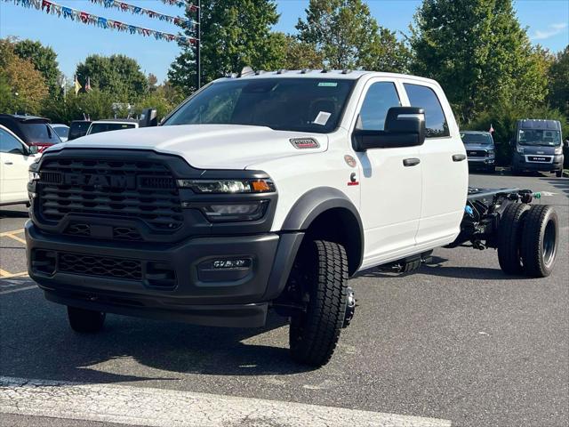 2027 RAM Ram 5500 Chassis Cab RAM 5500 TRADESMAN CHASSIS CREW CAB 4X4 84 CA 2027 RAM Ram 5500 Chassis Cab RAM 5500 TRADESMAN CHASSIS CREW CAB 4X4 84 CA