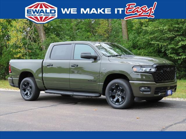 2027 RAM Ram 1500 RAM 1500 EXPRESS CREW CAB 4X4 57 BOX