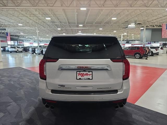 2022 GMC Yukon 4WD Denali