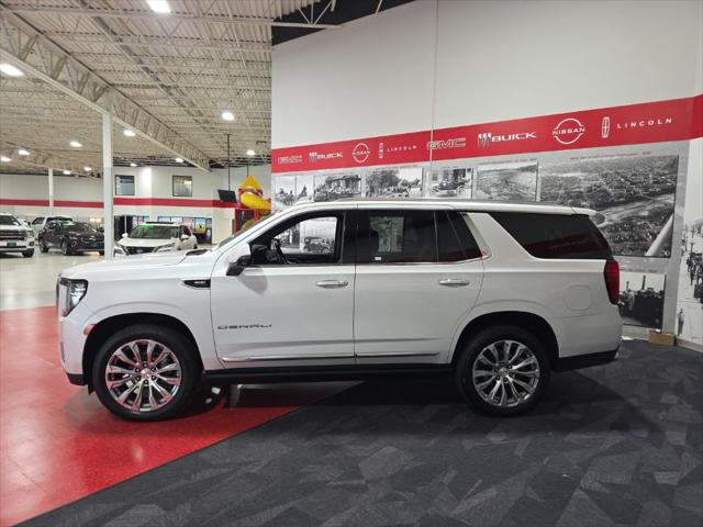 2022 GMC Yukon 4WD Denali