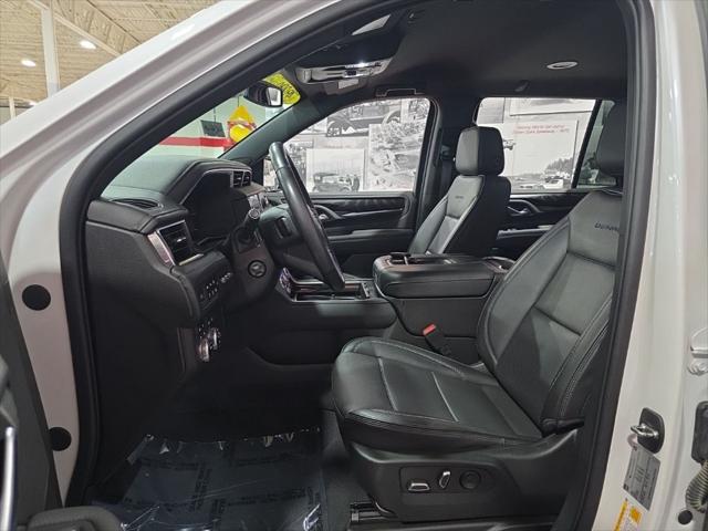 2022 GMC Yukon 4WD Denali