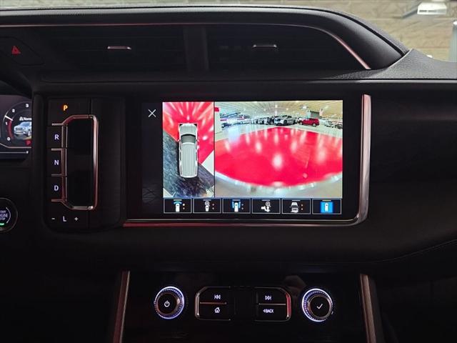 2022 GMC Yukon 4WD Denali