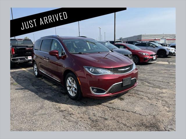 2019 Chrysler Pacifica Touring L Plus for sale in Saint Cloud, MN