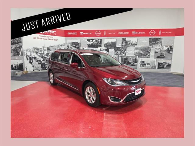 2019 Chrysler Pacifica Touring L Plus for sale in Saint Cloud, MN