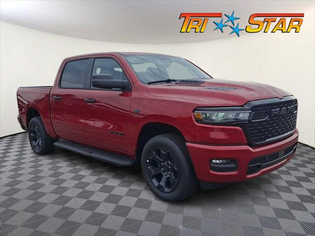 2027 RAM Ram 1500 RAM 1500 EXPRESS CREW CAB 4X4 57 BOX