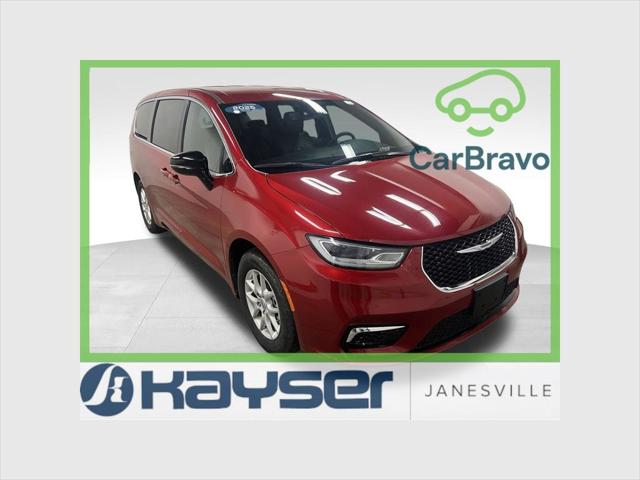 2025 Chrysler Pacifica Select for sale in anesville, WI